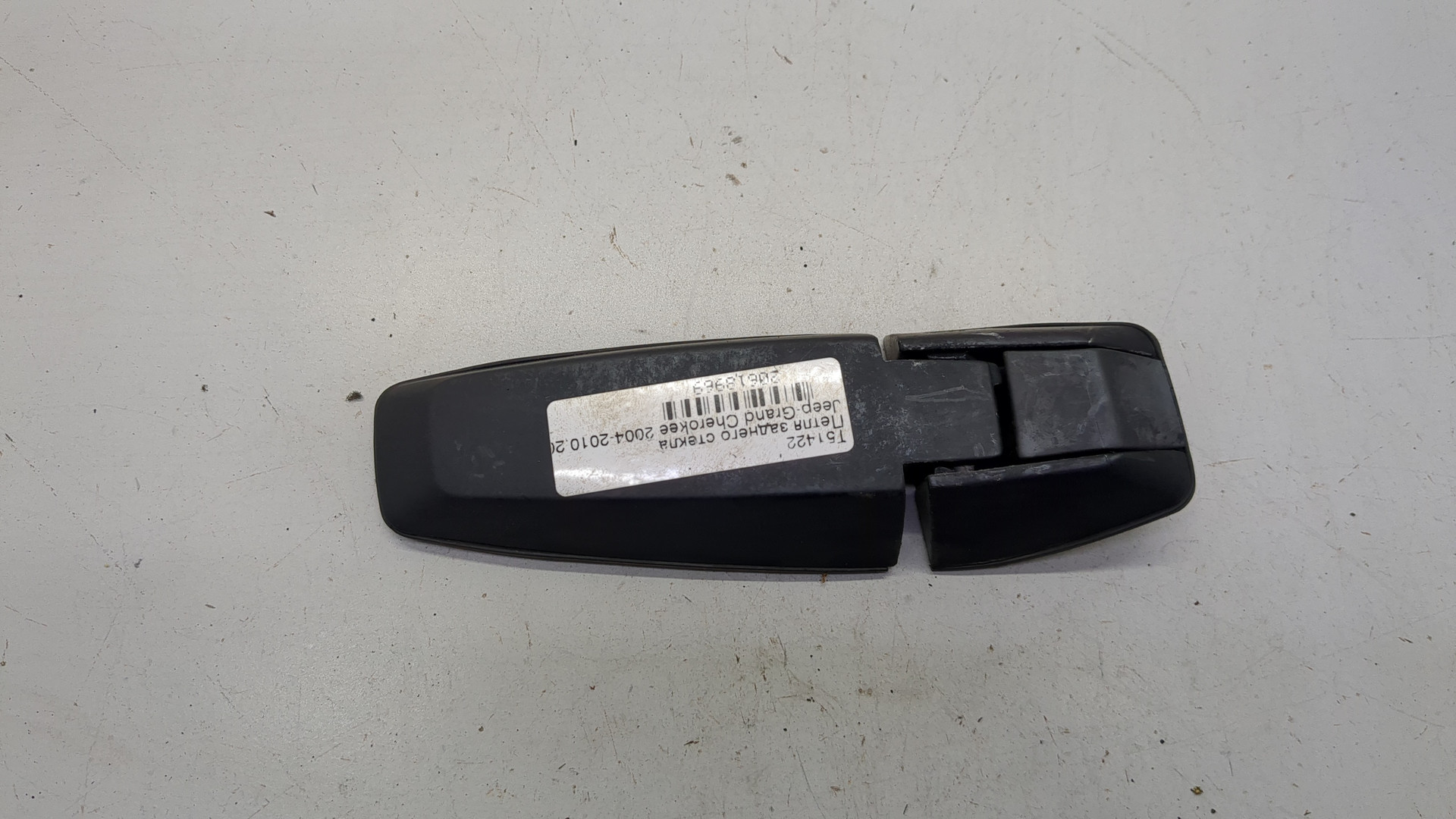 Петля заднего стекла