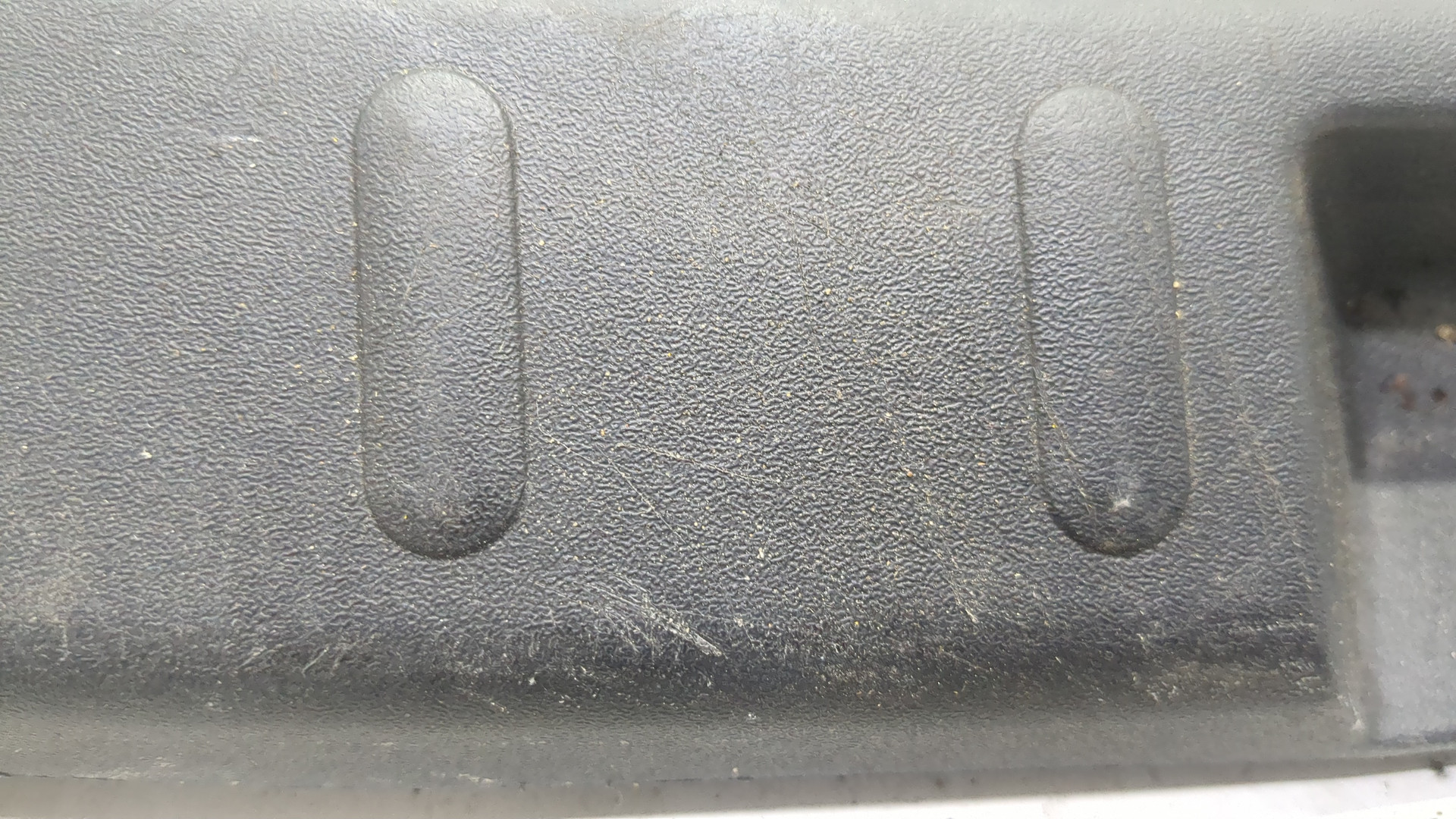 Обшивка багажника