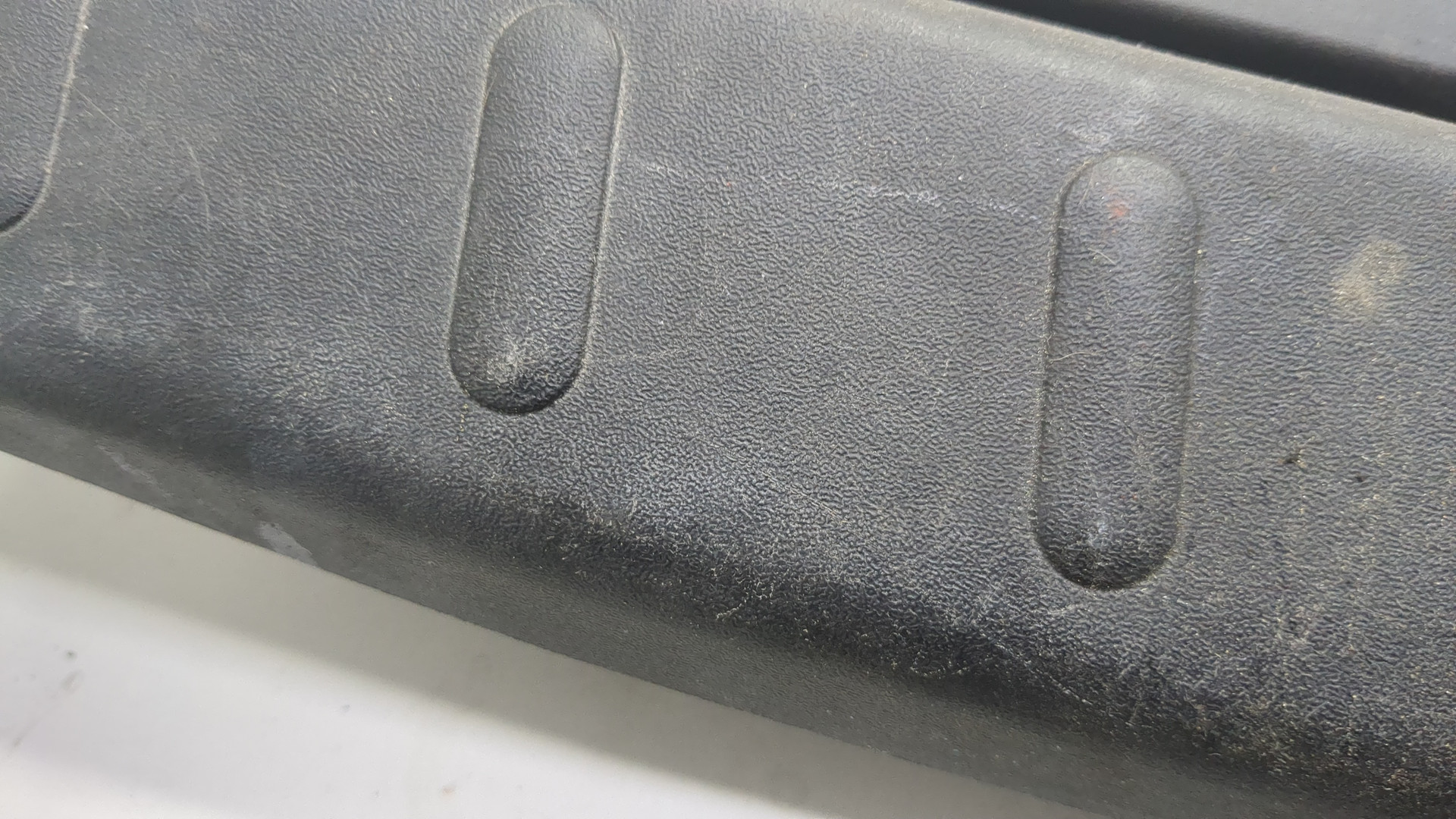 Обшивка багажника