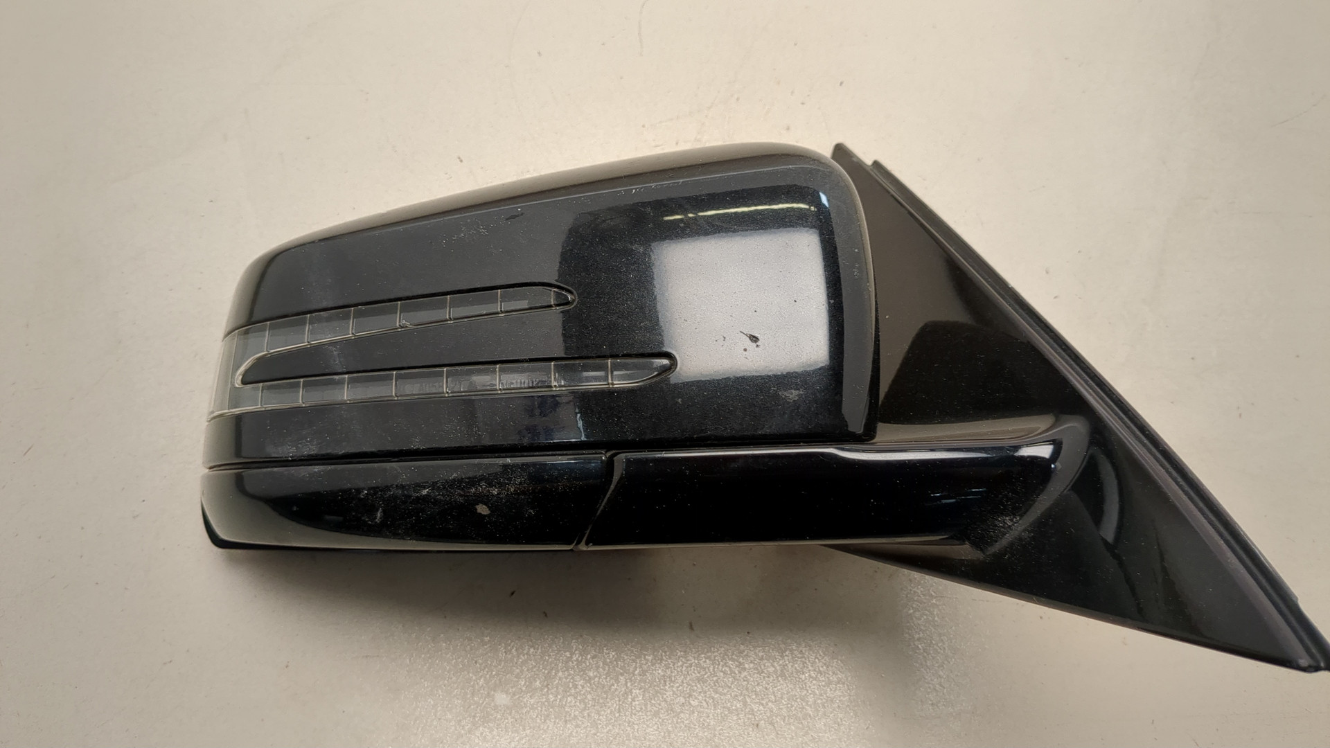 Зеркало правое электрическое