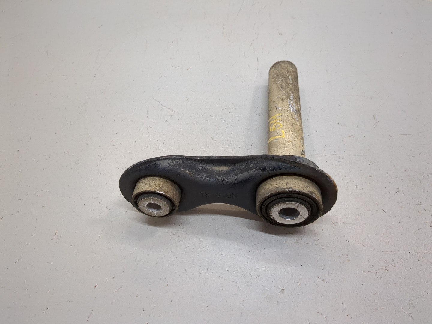 Рычаг задний