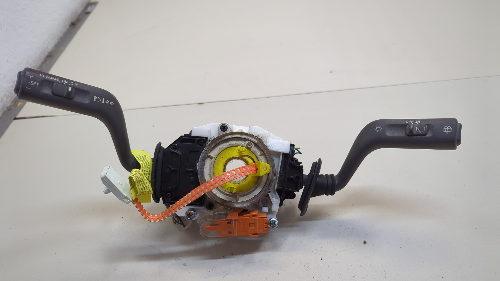 Переключатель подрулевой