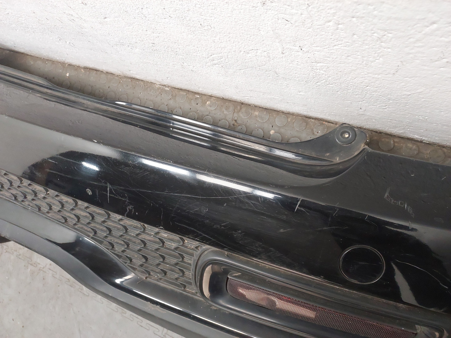 Бампер задний