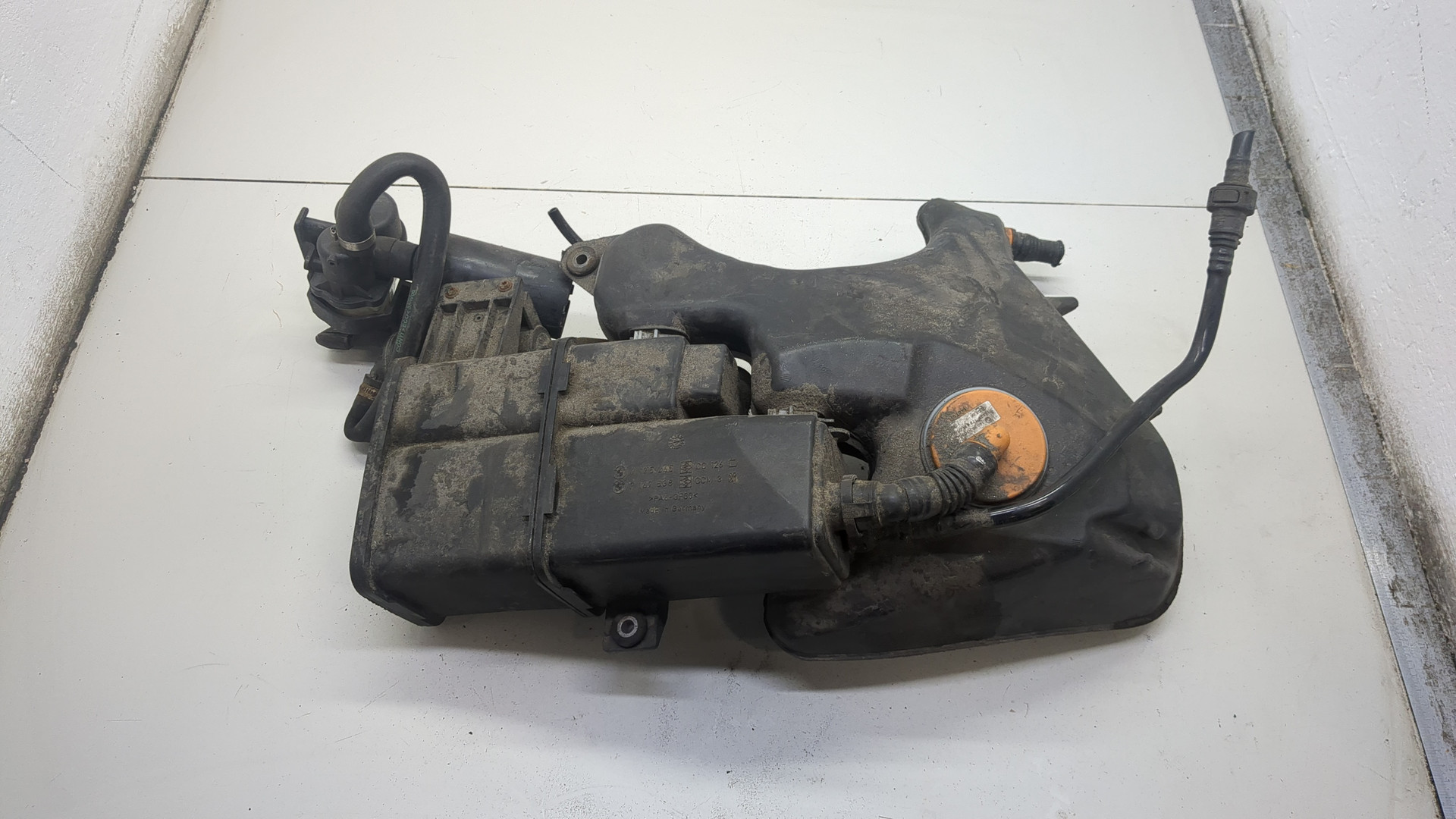 Абсорбер (фильтр угольный)