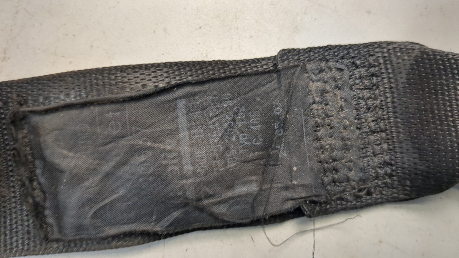 Ремень безопасности