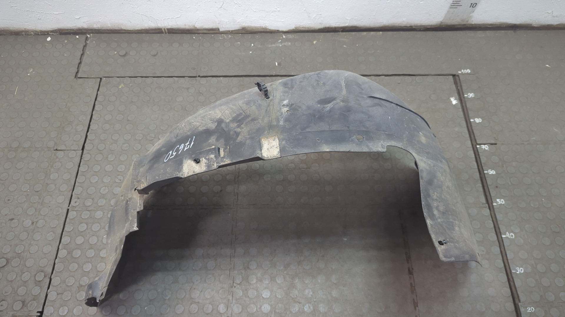 Локер передний левый