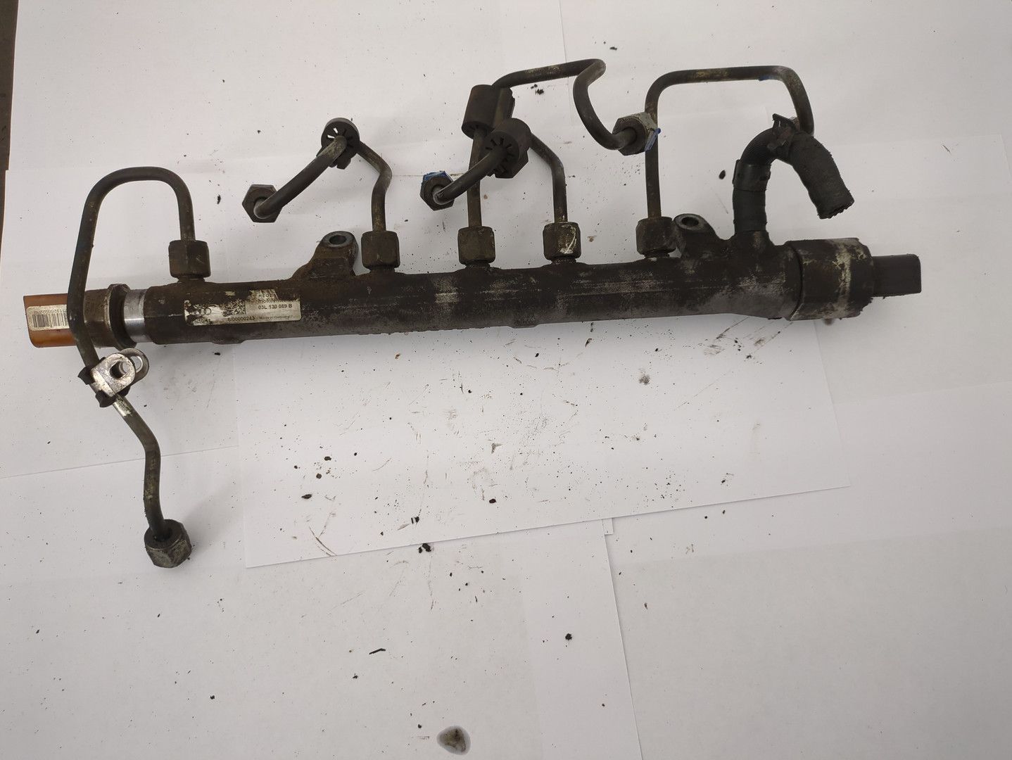 Рейка топливная (рампа)