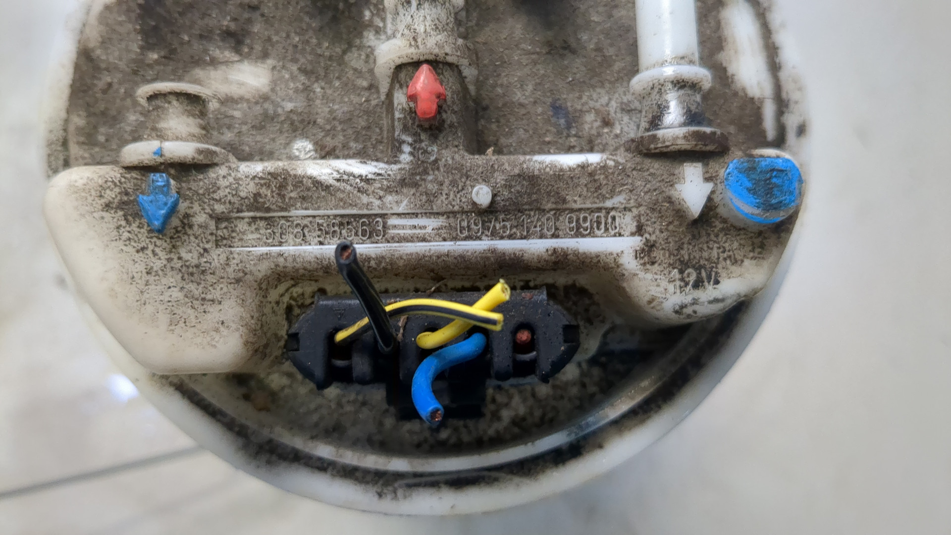 Насос топливный электрический