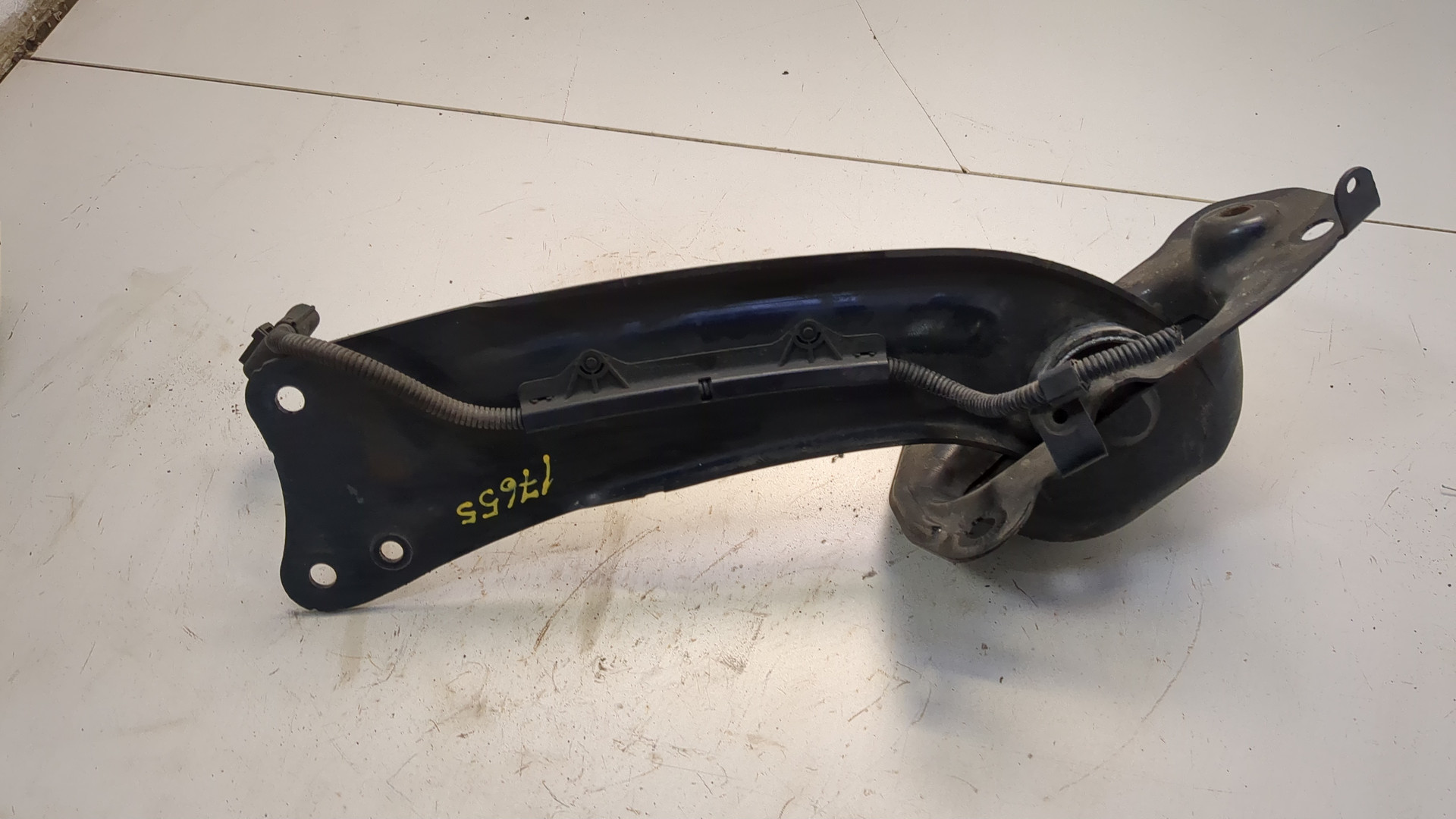 Рычаг задний правый