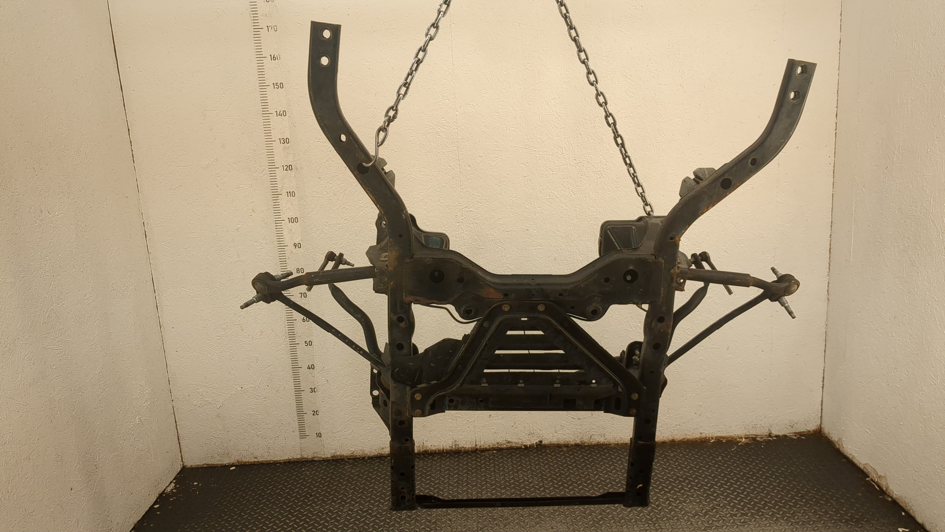 Балка подмоторная