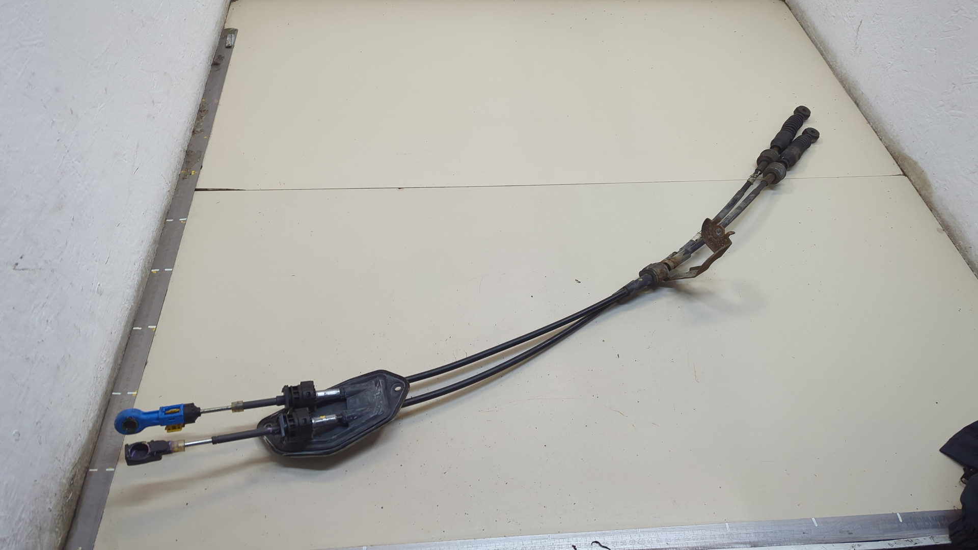 Трос КПП (выбора/переключения передач)