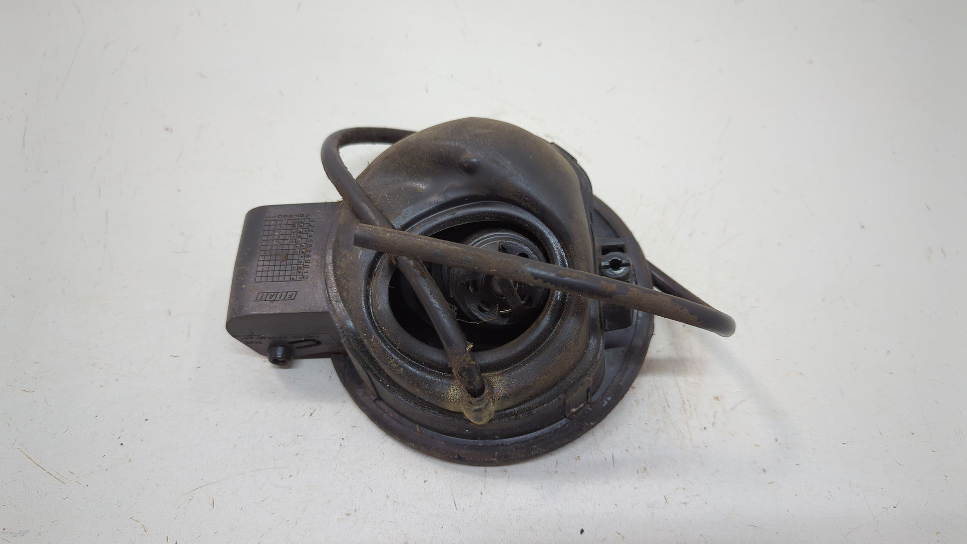 Лючок бензобака