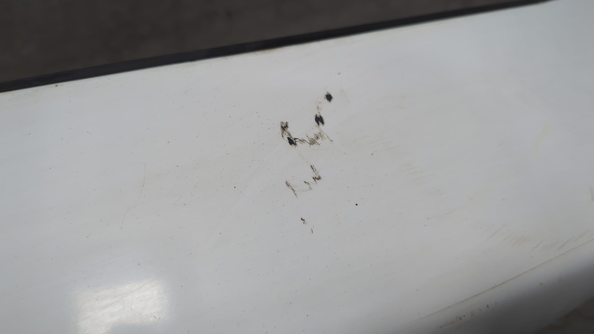 Накладка переднего крыла правого