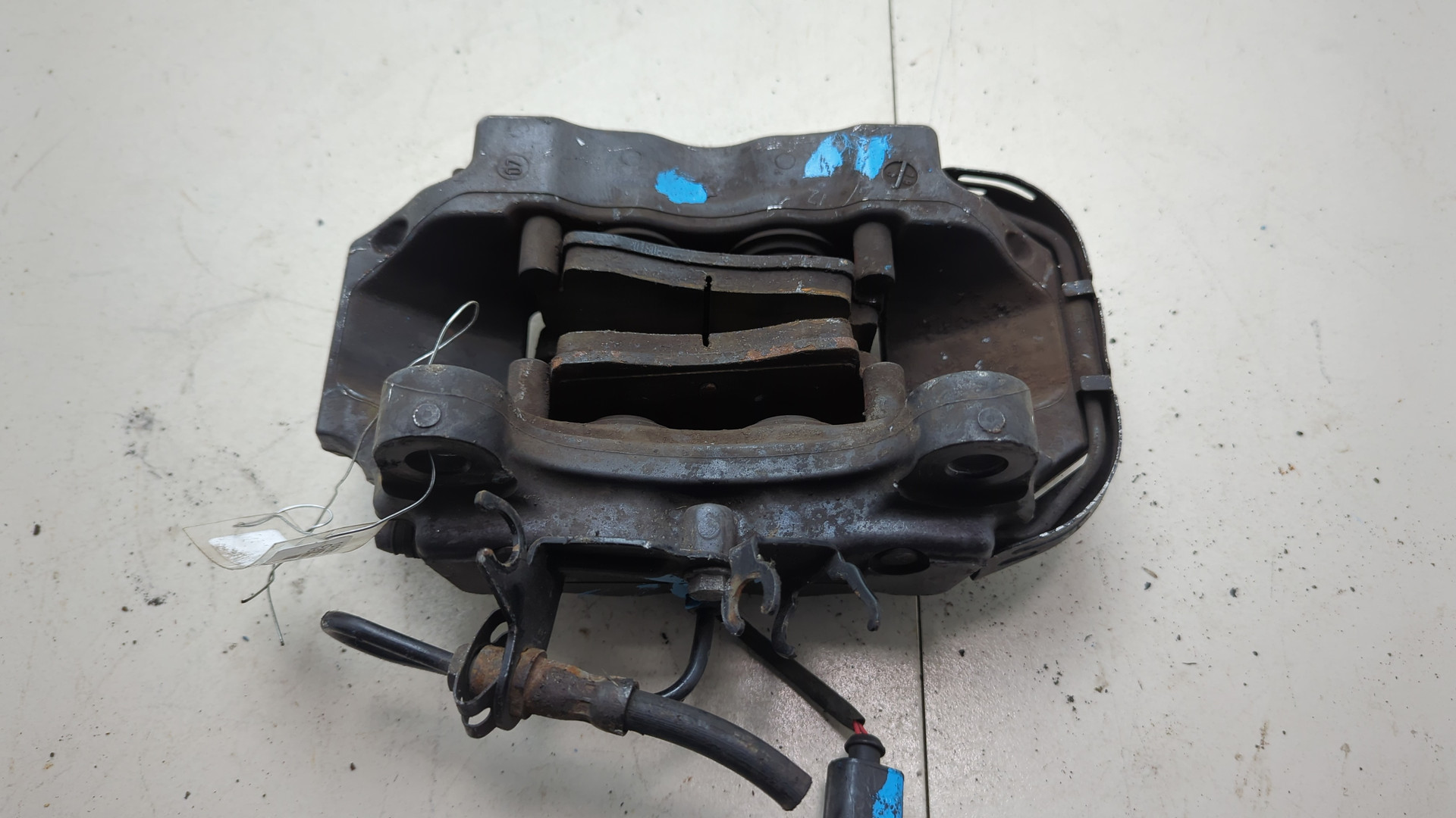 Суппорт задний правый