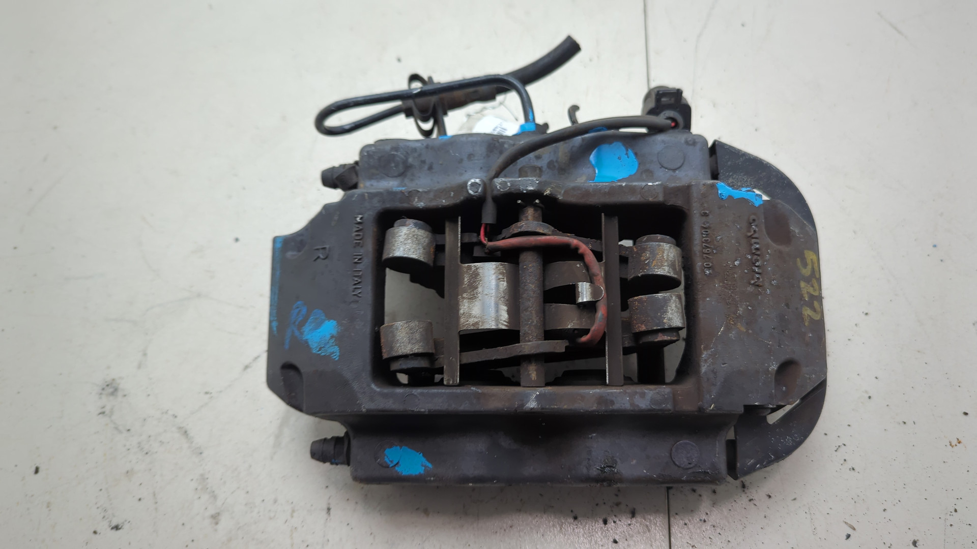 Суппорт задний правый