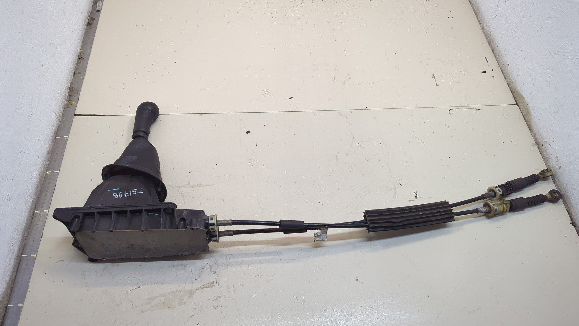 Кулиса МКПП / АКПП