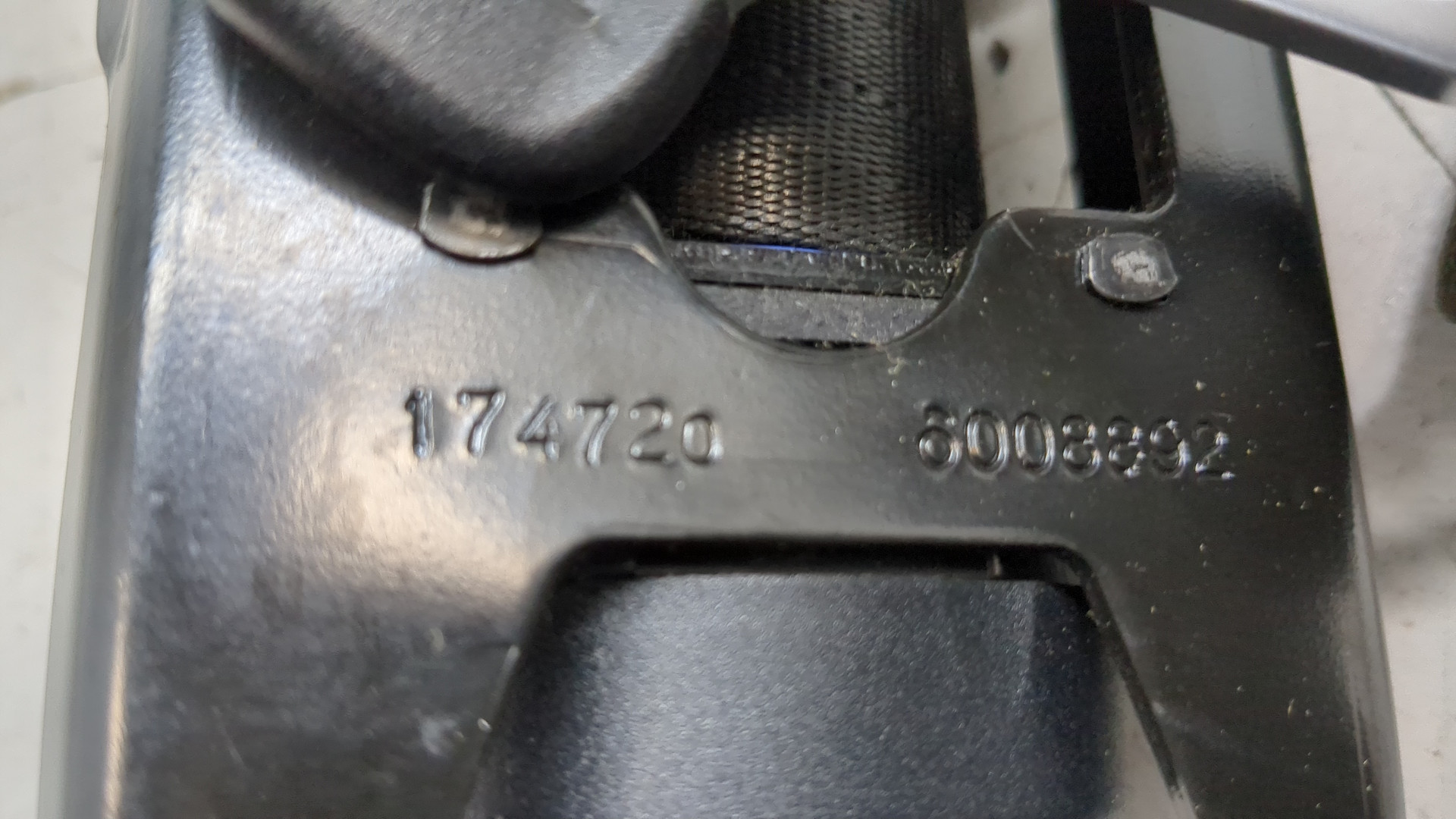 Ремень безопасности