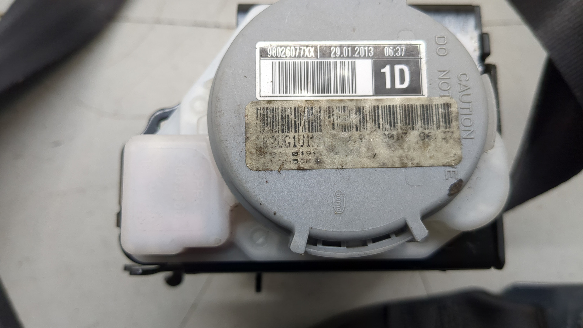 Ремень безопасности