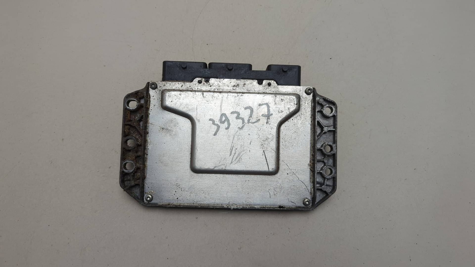 Блок управления двигателем