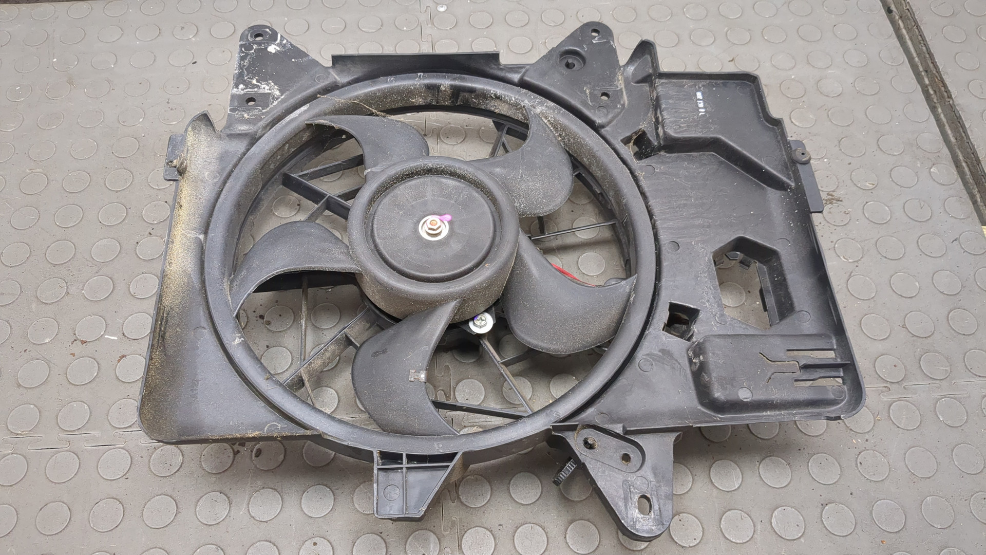 Вентилятор радиатора