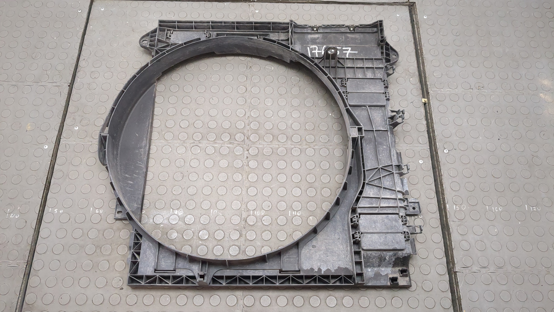 Диффузор вентилятора