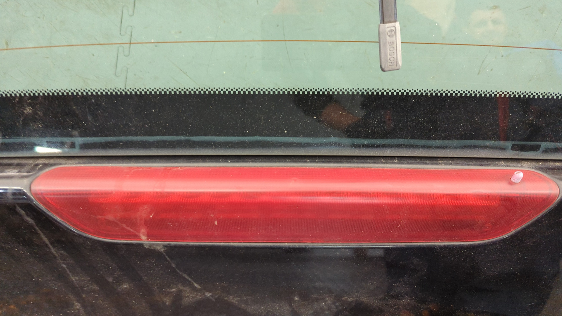 Дверь багажника