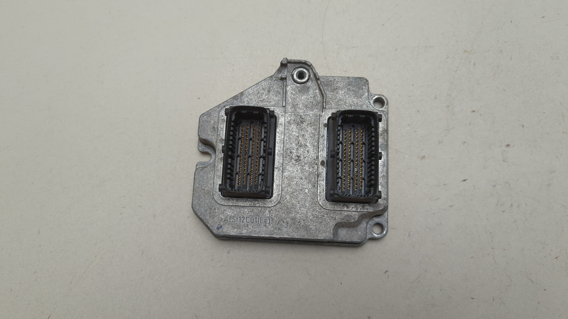 Блок управления двигателем