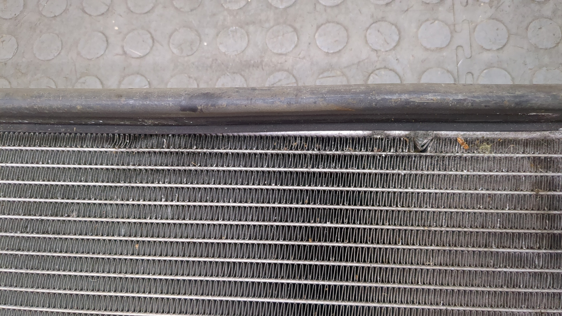 Радиатор охлаждения двигателя основной