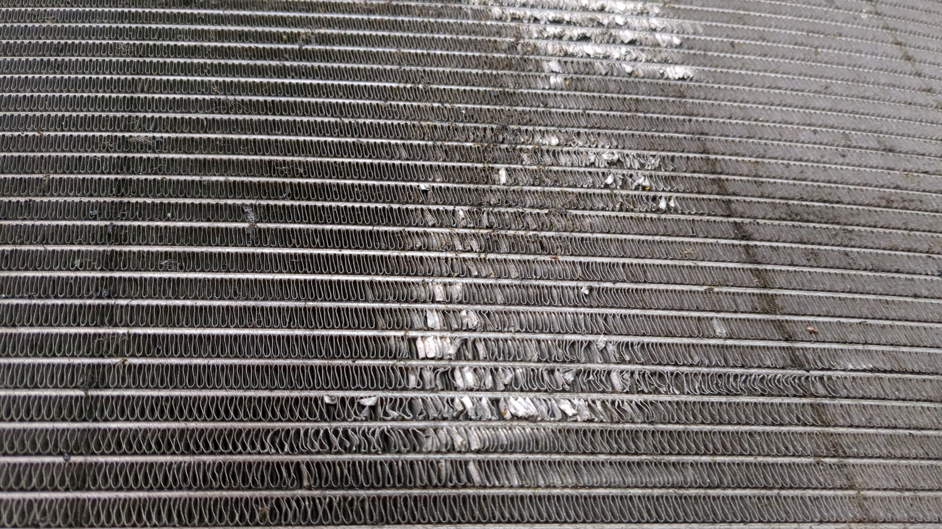 Радиатор охлаждения двигателя основной