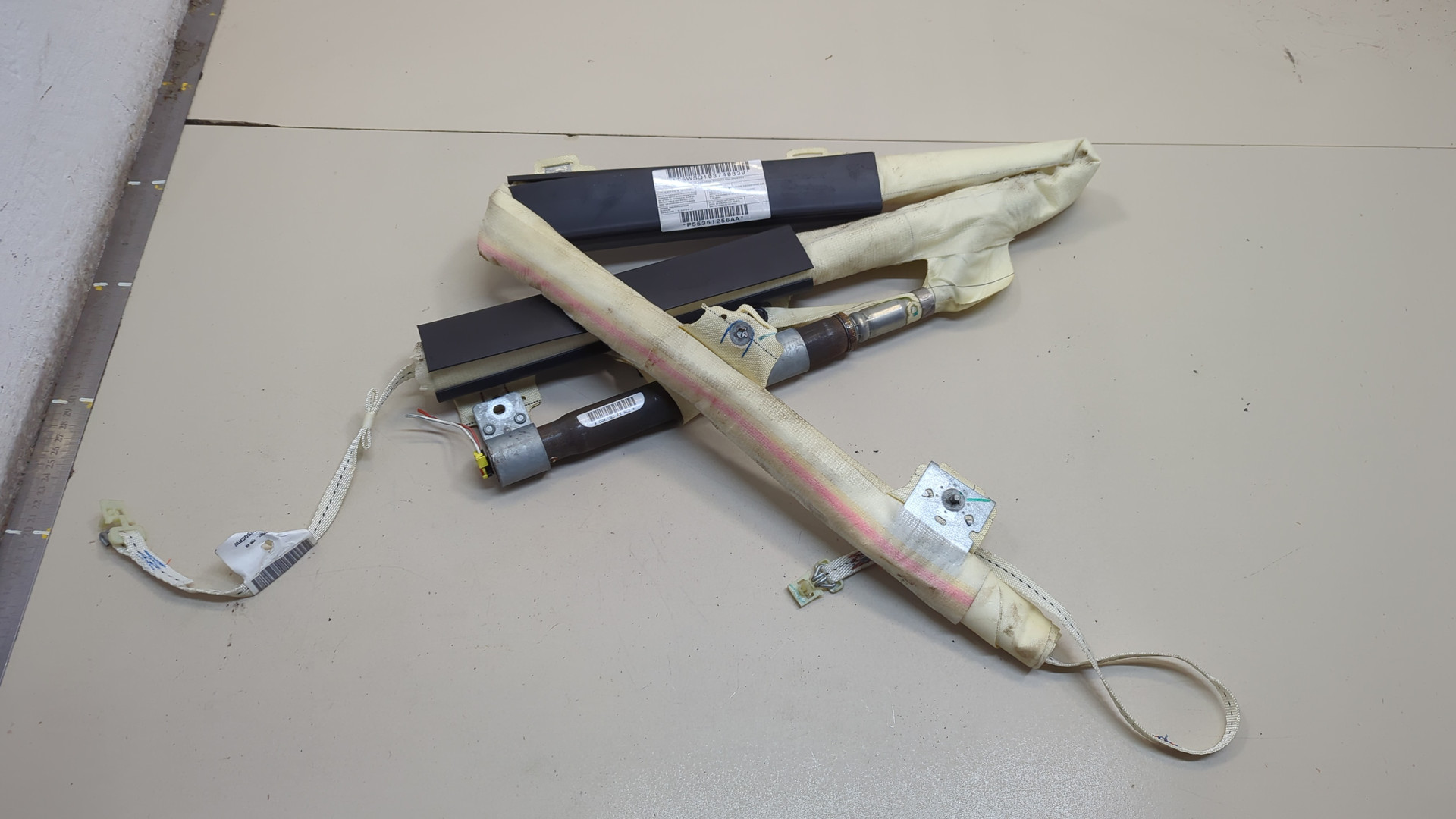 Подушка безопасности боковая (шторка)