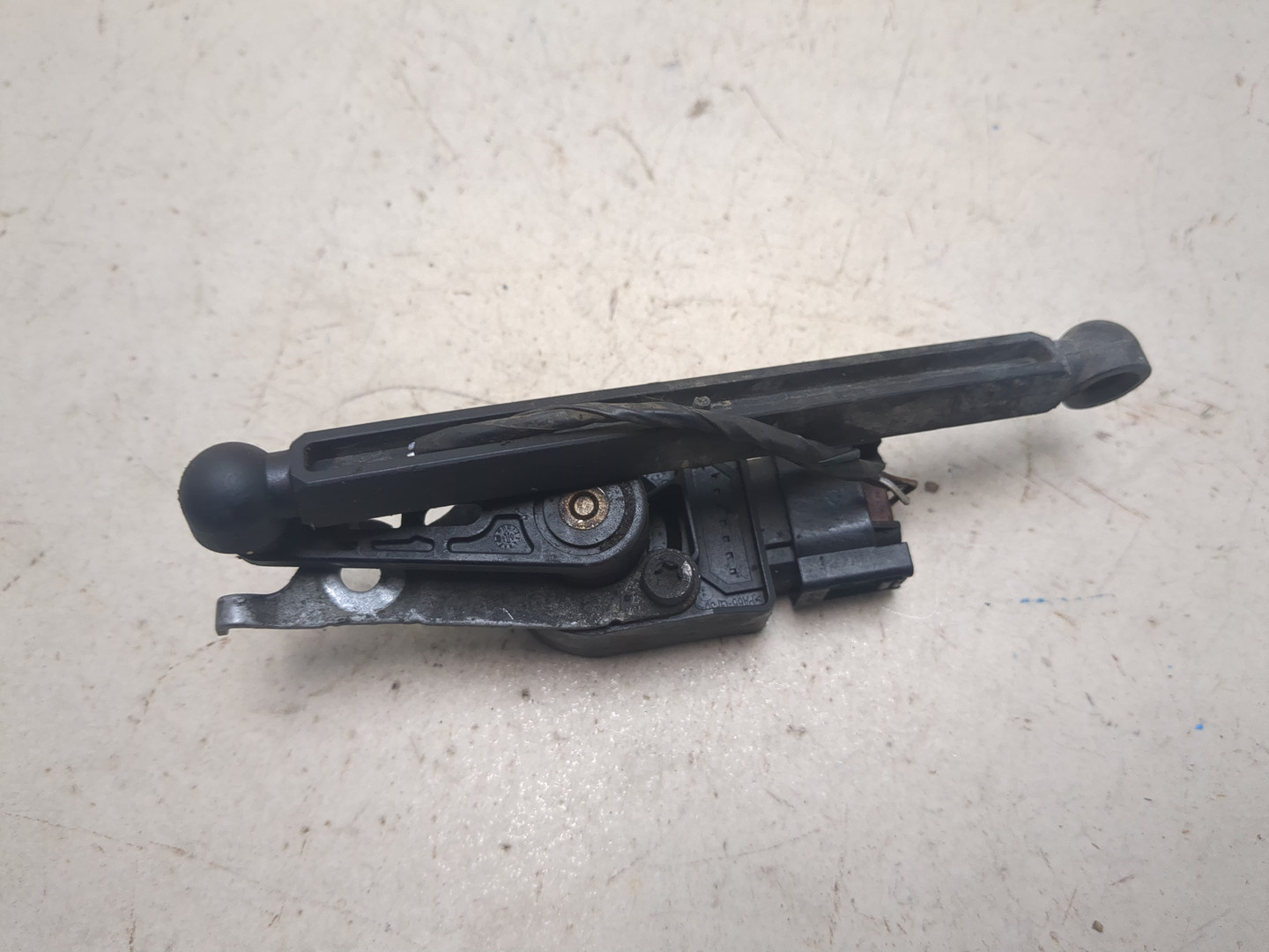 Датчик регулировки дорож. просвета