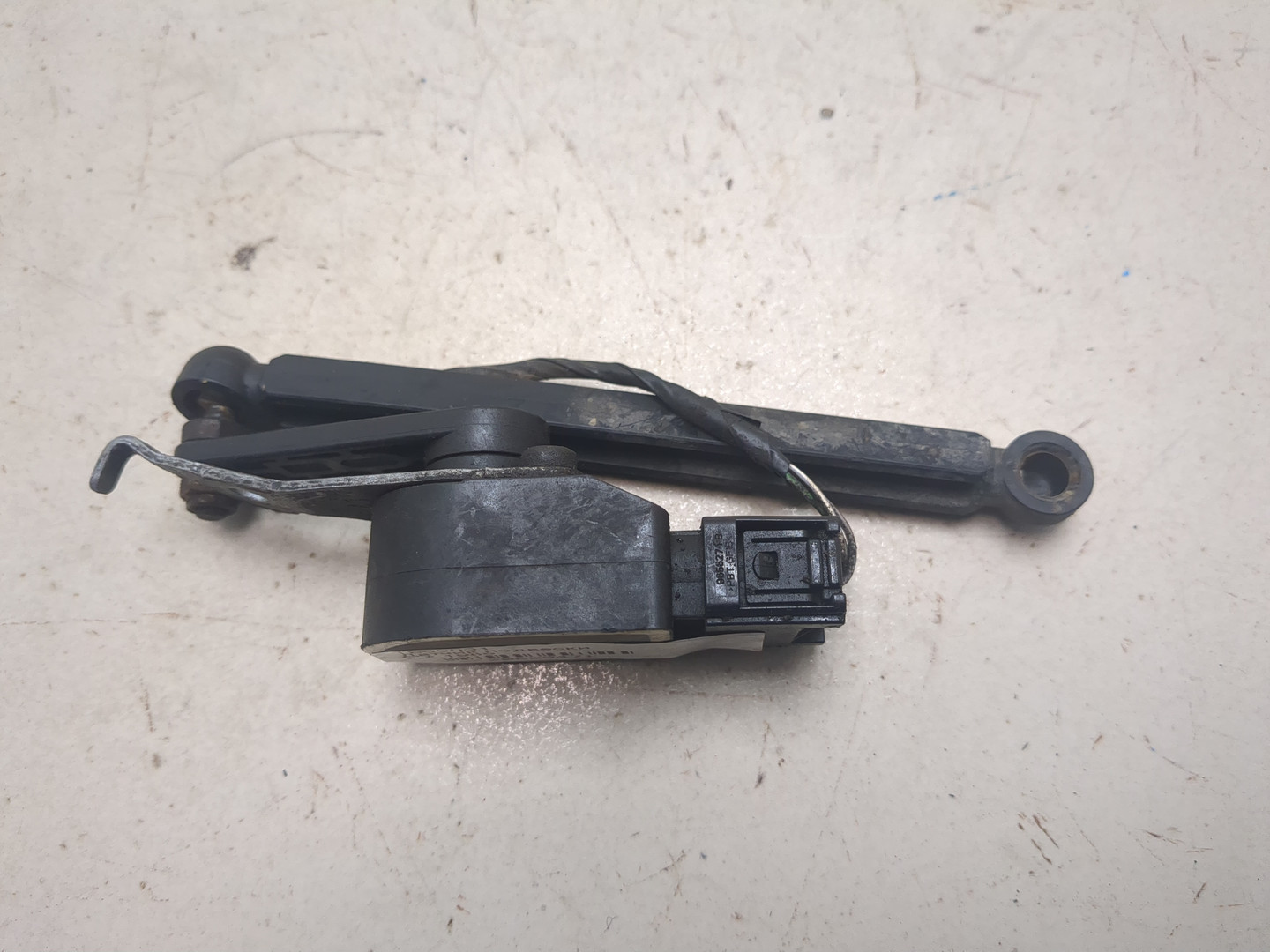 Датчик регулировки дорож. просвета