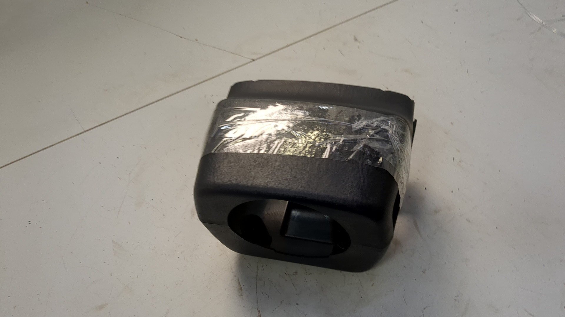 Кожух рулевой колонки