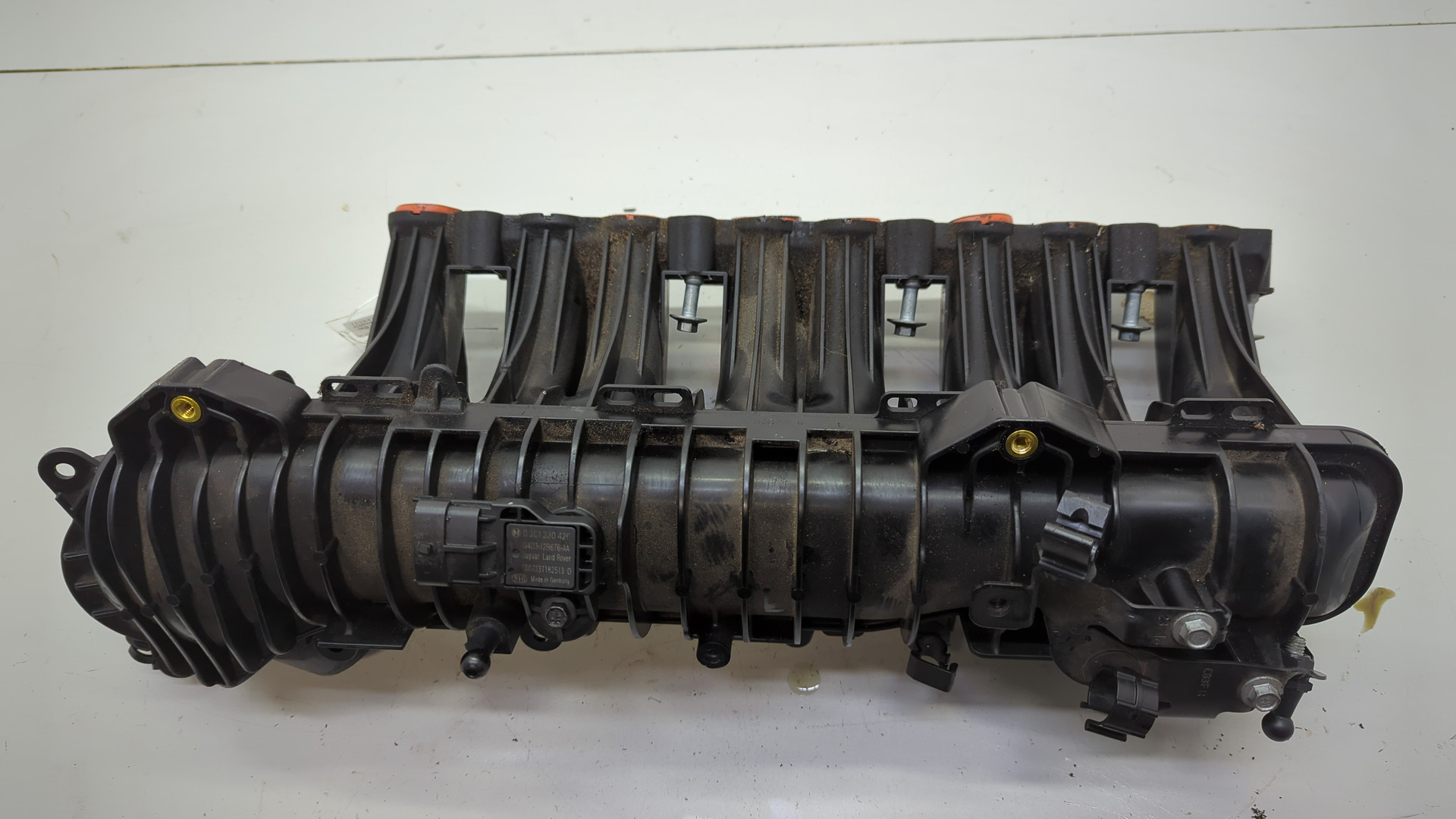 Коллектор впускной