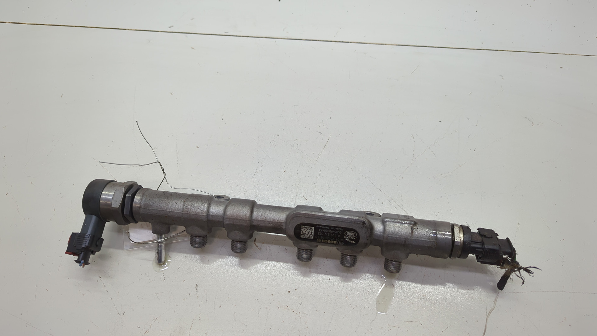 Рейка топливная (рампа)