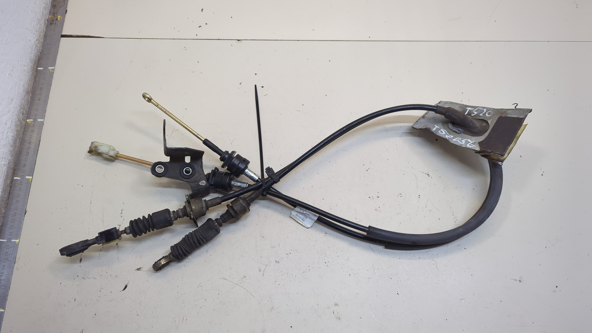 Трос КПП (выбора/переключения передач)