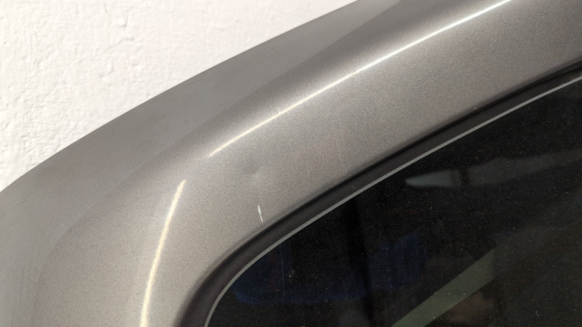 Дверь багажника