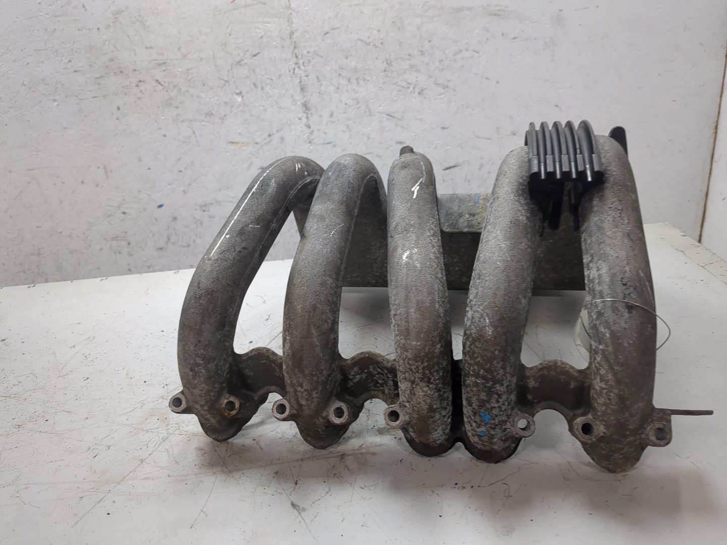 Коллектор впускной