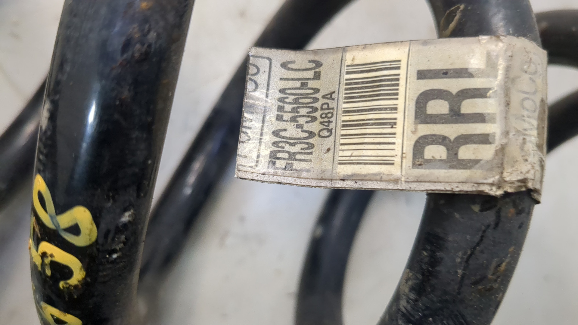 Пружина задняя