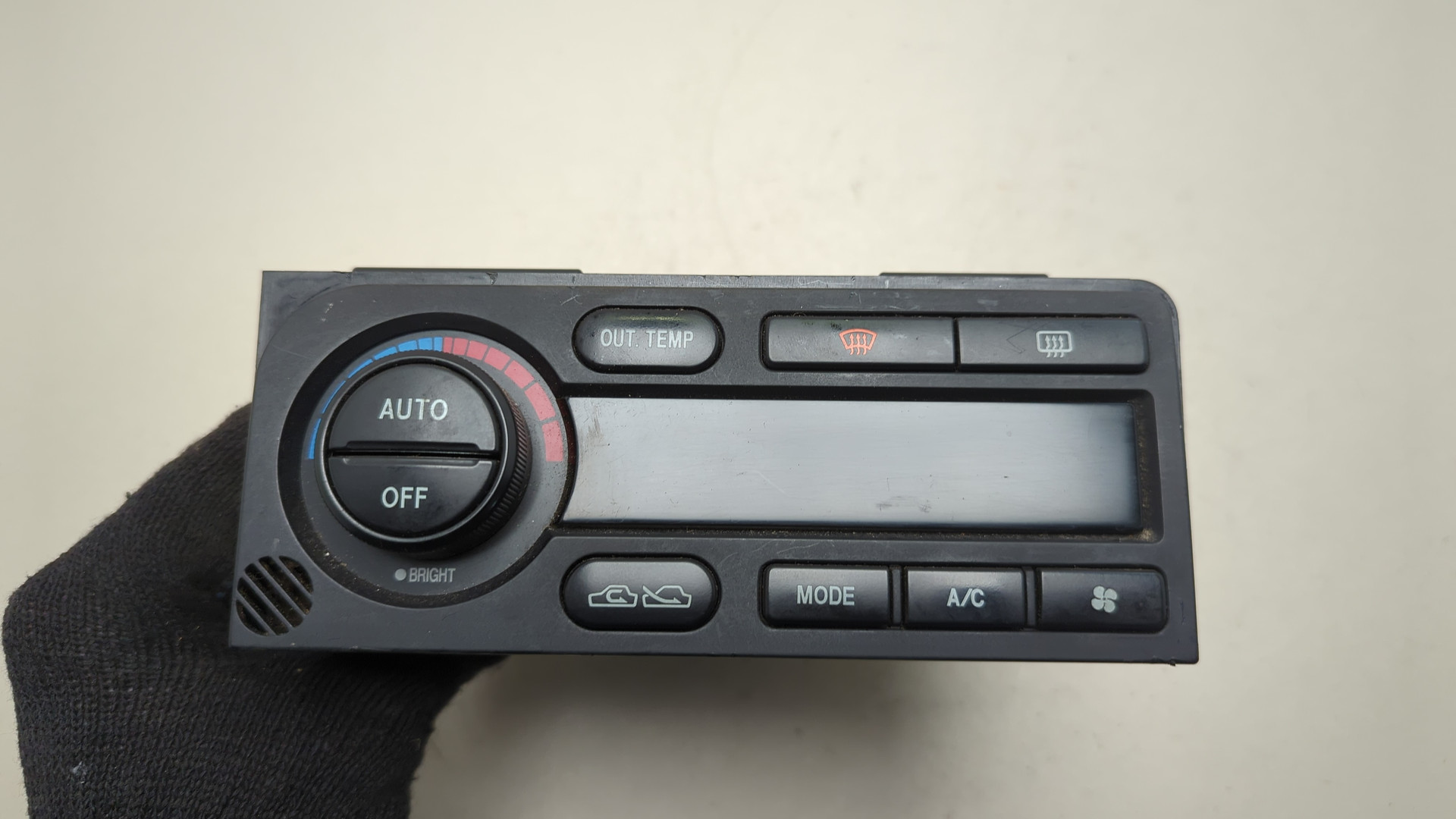 Переключатель отопителя