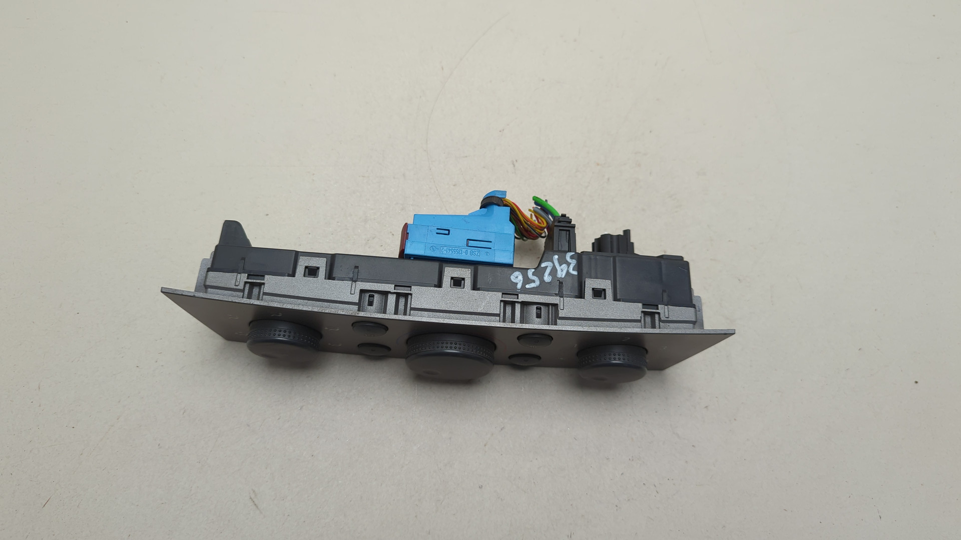 Переключатель отопителя