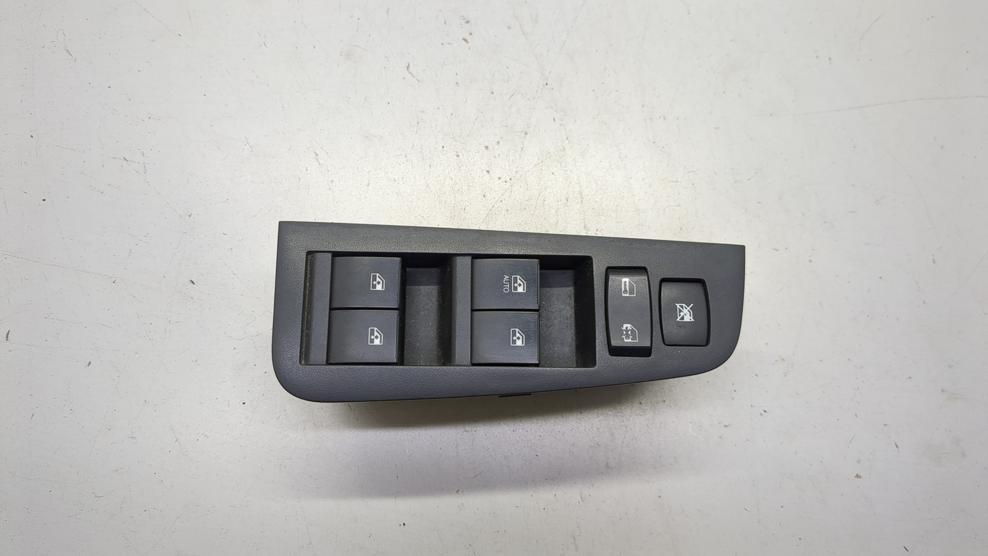 Кнопка стеклоподъемника для Epica 2006-2012