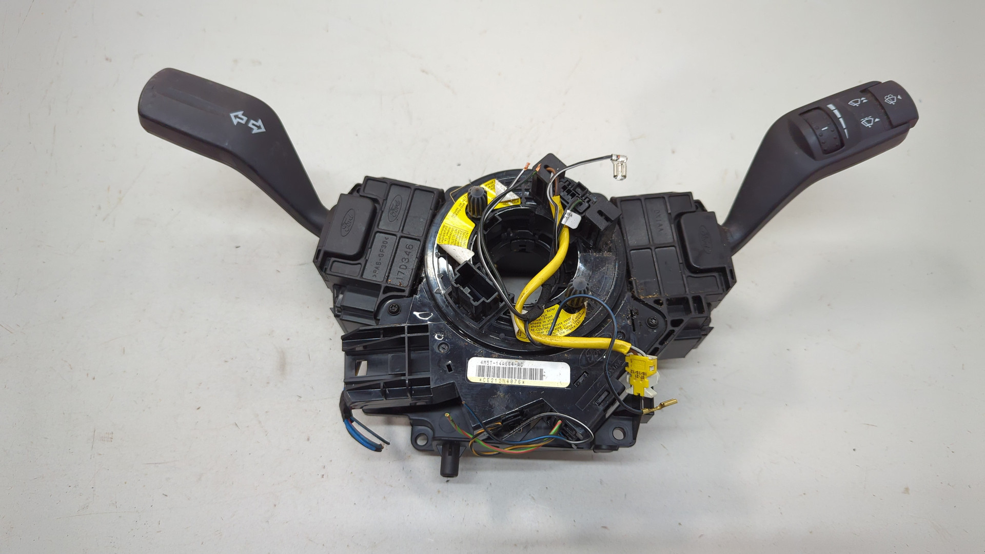 Переключатель подрулевой