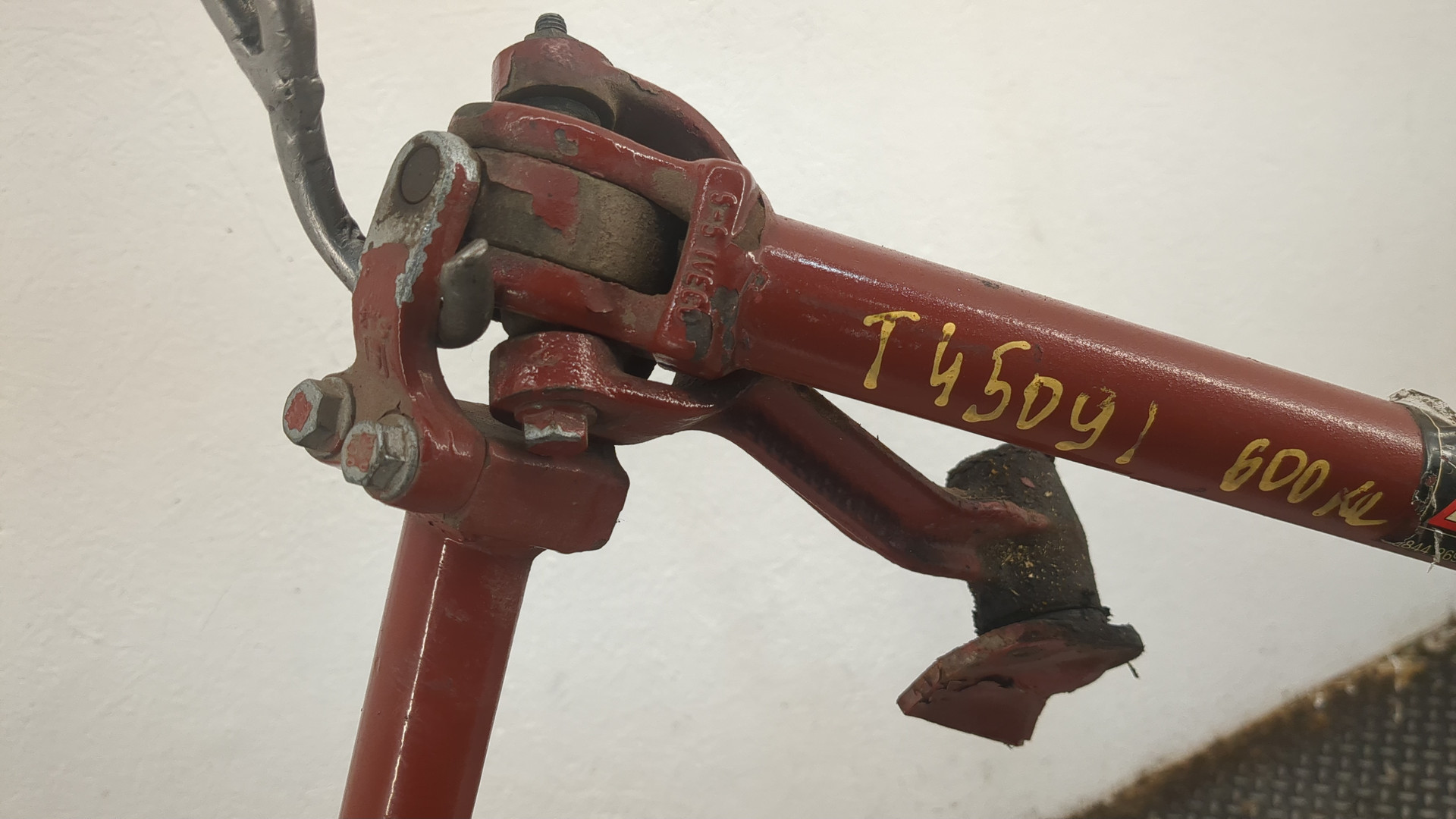 Кулиса МКПП / АКПП