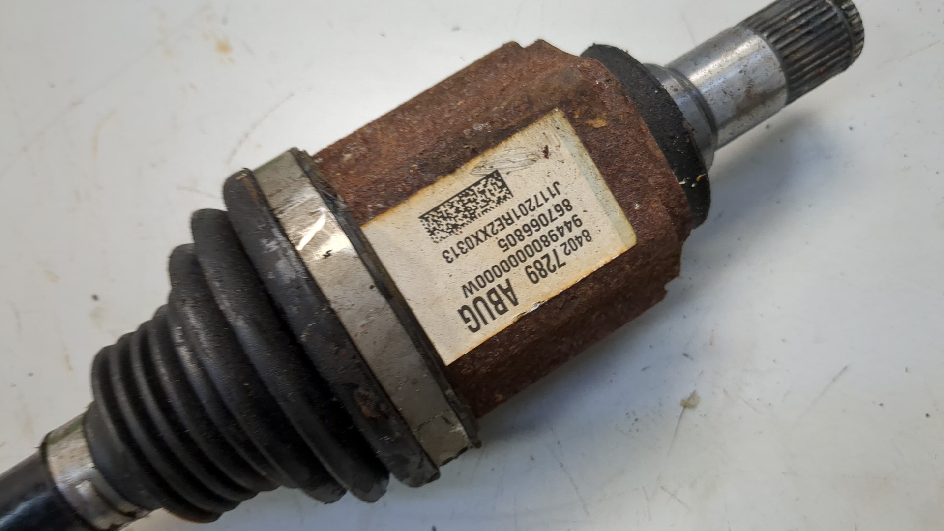 Полуось передняя правая