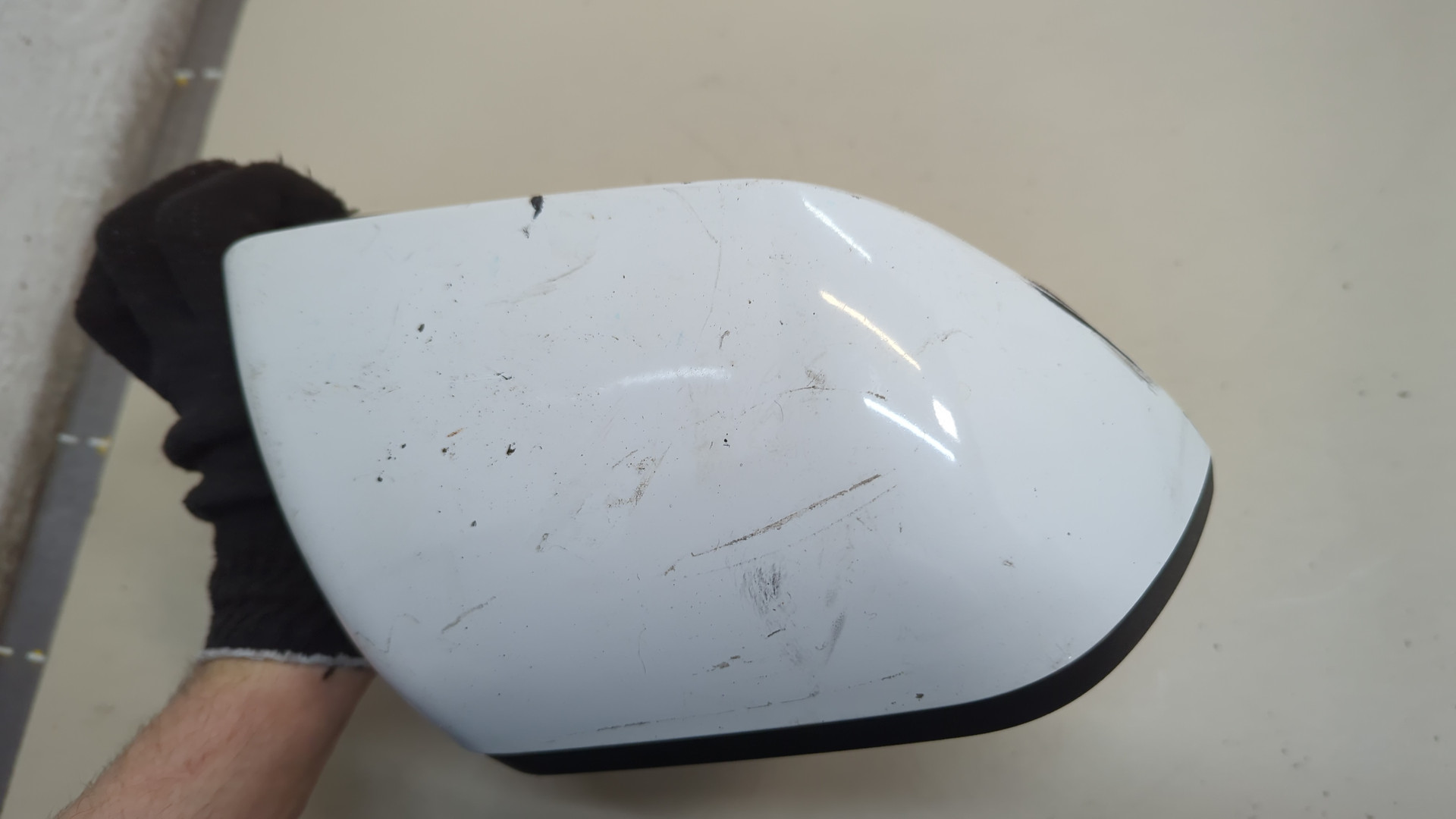 Зеркало правое электрическое