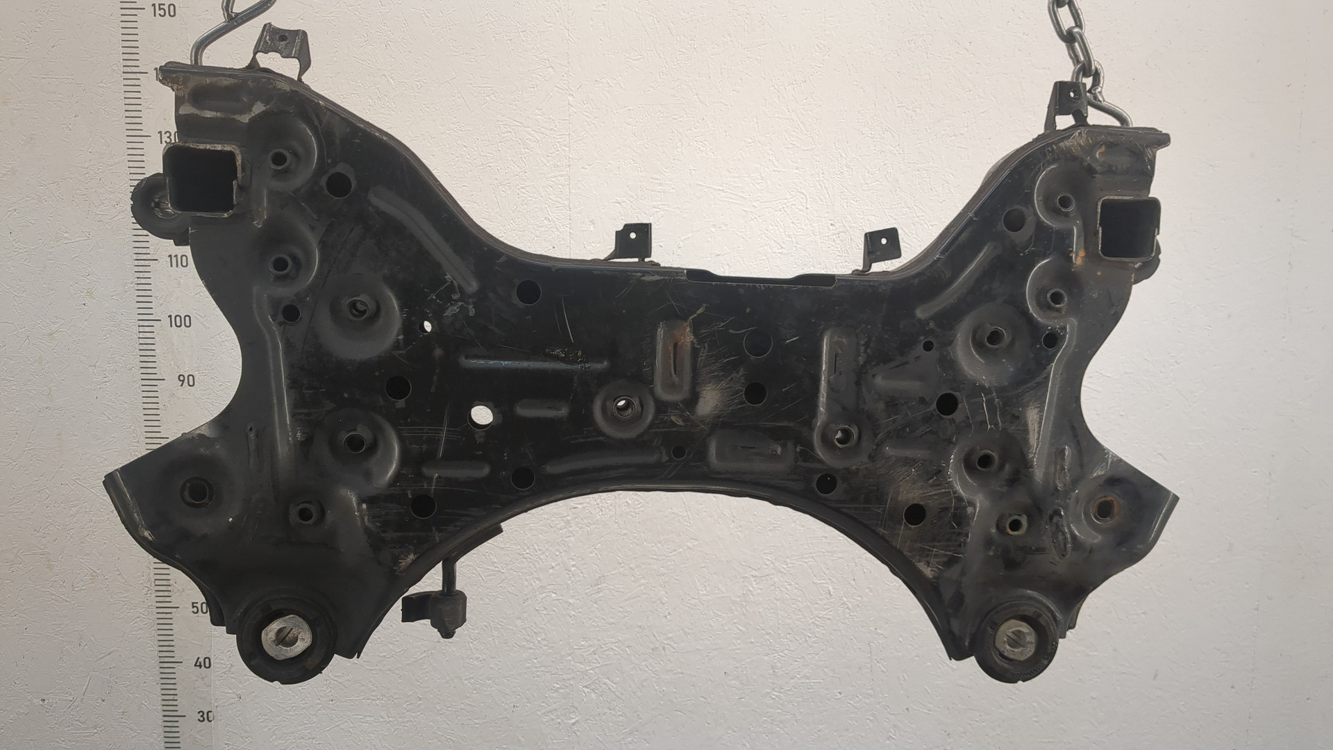 Балка подмоторная