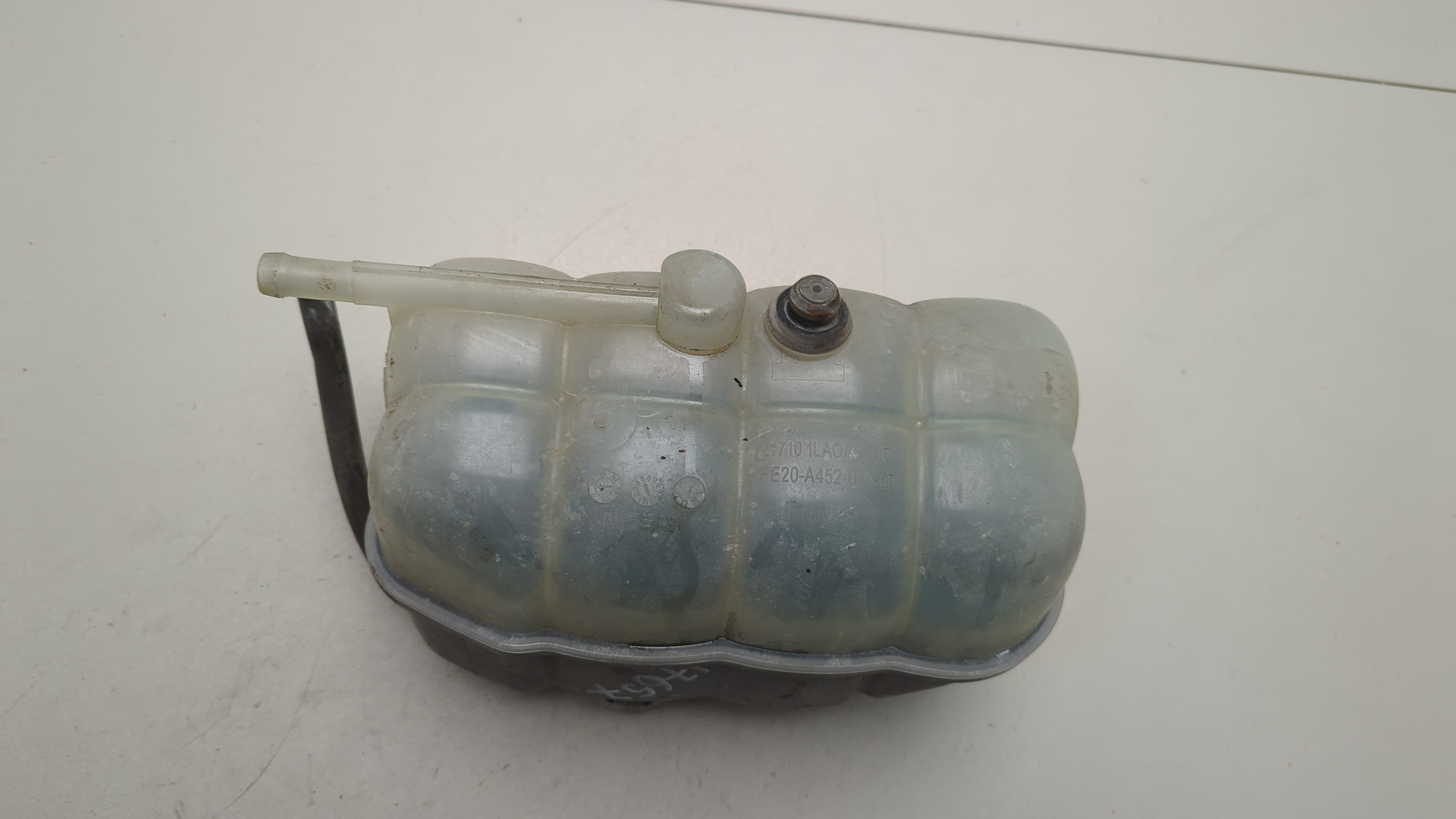 Бачок расширительный