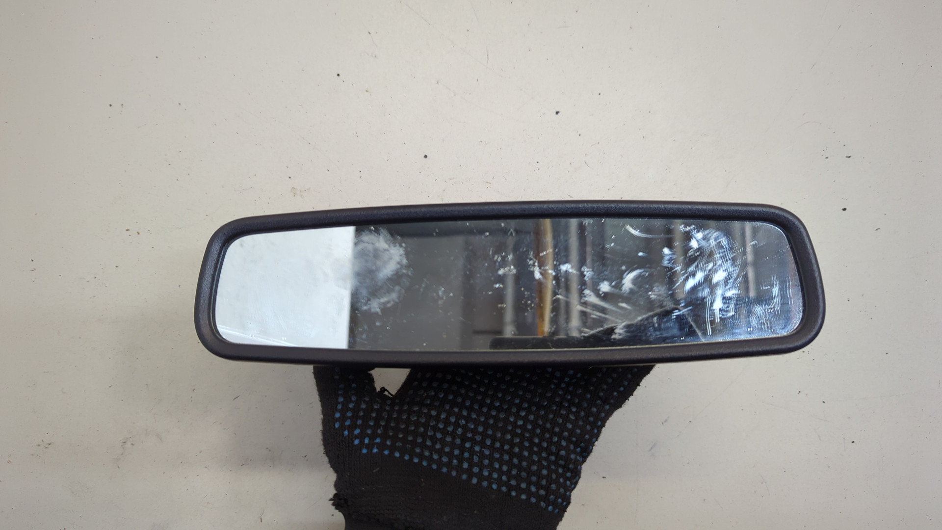 Зеркало заднего вида