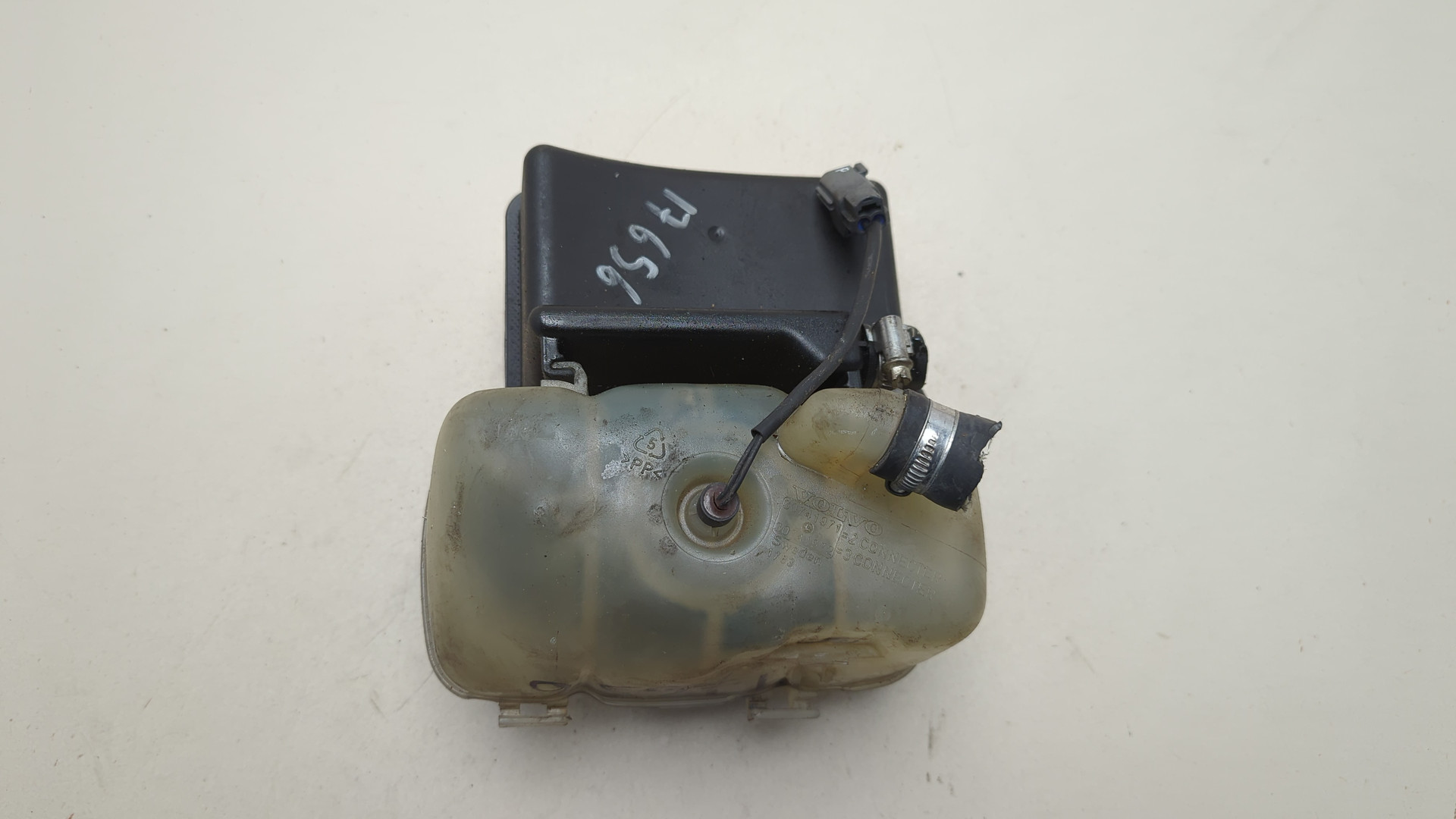 Бачок расширительный